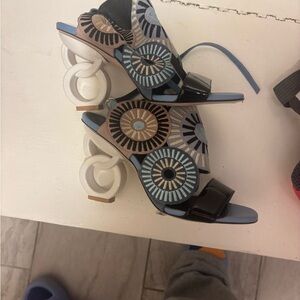 Stylish Women's Multicolor Vinci Heels